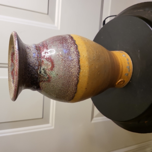 Mid-Century Modern Studio Pottery Ceramic Vase Signed w/ Chop Mark 9" - Picture 3 of 11